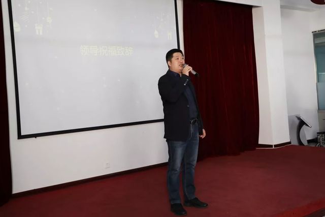 領(lǐng)導(dǎo)送祝福 領(lǐng)導(dǎo)送祝福