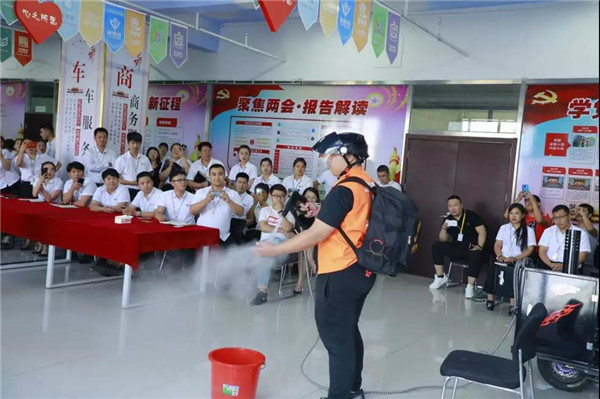 乾港集團(tuán),乾港官網(wǎng),乾港網(wǎng)絡(luò),室內(nèi)空氣凈化公司 乾港集團(tuán),乾港官網(wǎng),乾港網(wǎng)絡(luò),室內(nèi)空氣凈化公司